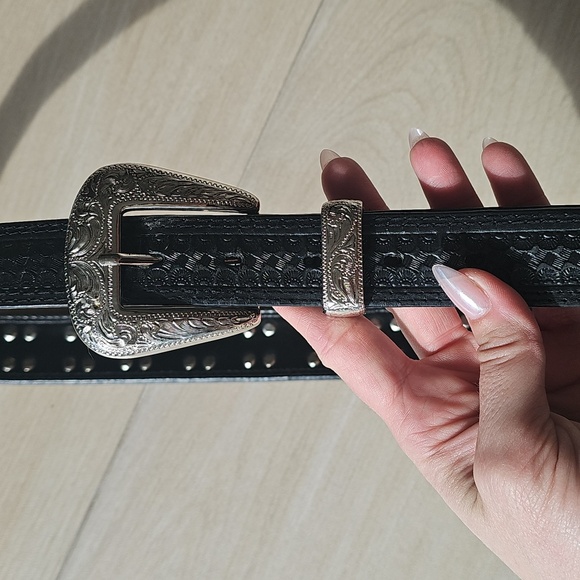 Women’s black western country cowboy cowgirl belt main image 4
